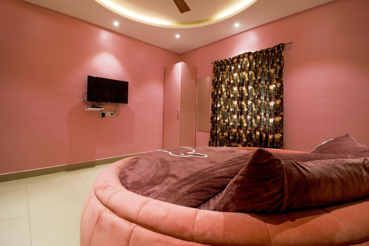 Hotel Greek Glory パンチガニ エクステリア 写真